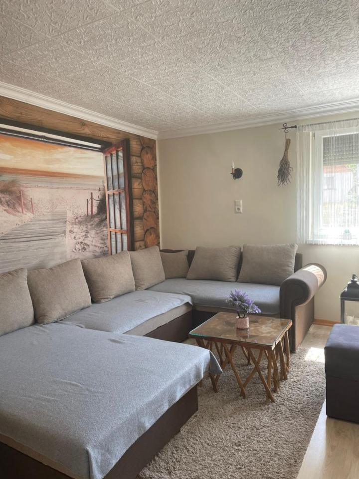 Levendula Vendeghaz Villa Hajdúnánás Buitenkant foto